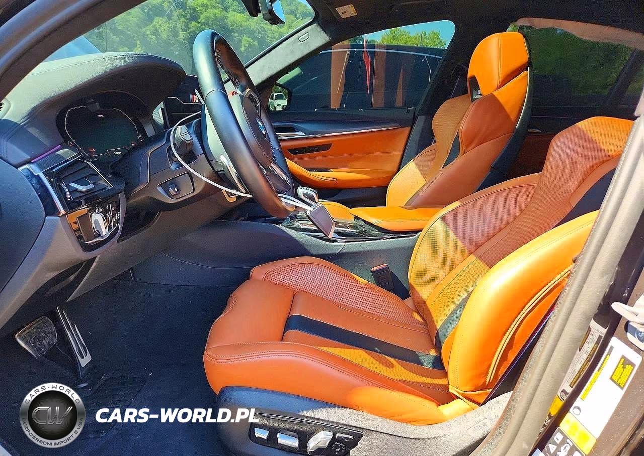 2023 BMW M5 VIN:WBS83CH00PCL23031 - 7
