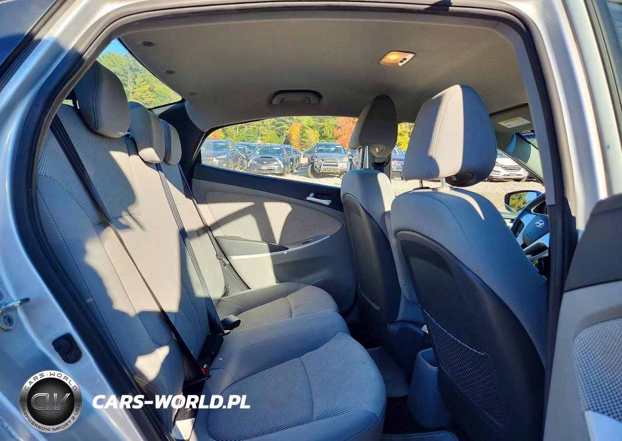 2013 Hyundai Accent Gls VIN:KMHCT4AE5DU285651 - 10