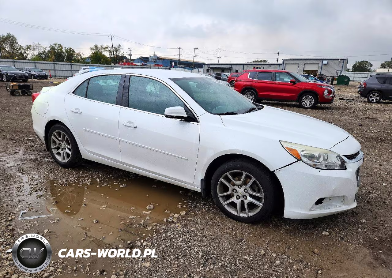 2015 Chevrolet Malibu 1Lt VIN:1G11C5SL3FF232655 - 4