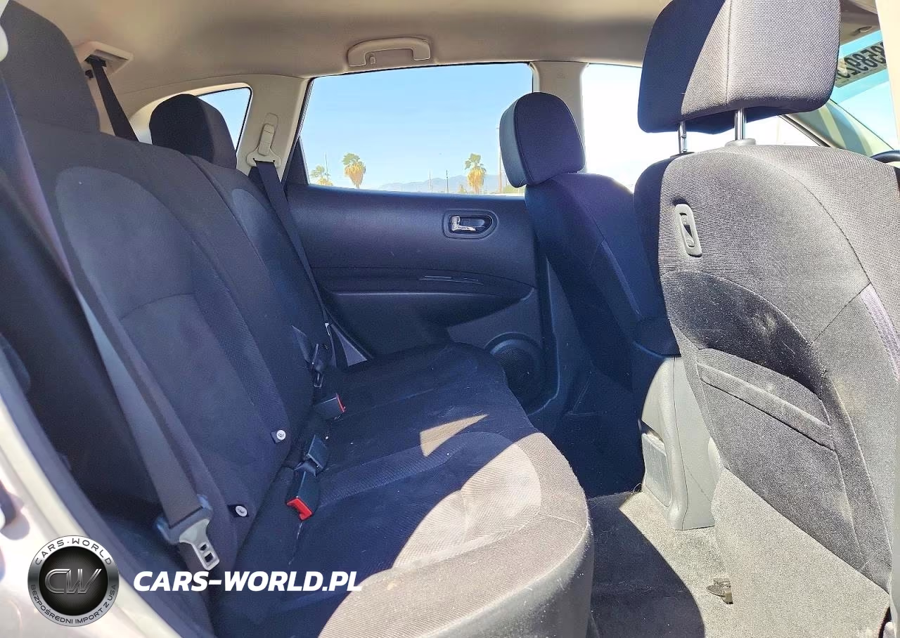 2015 Nissan Rogue Select S VIN:JN8AS5MT9FW663674 - 10