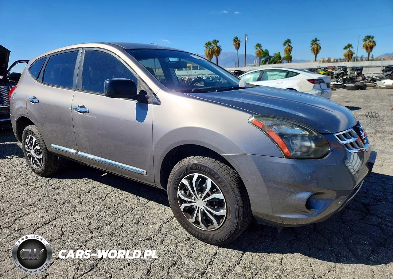 2015 Nissan Rogue Select S VIN:JN8AS5MT9FW663674 - 4