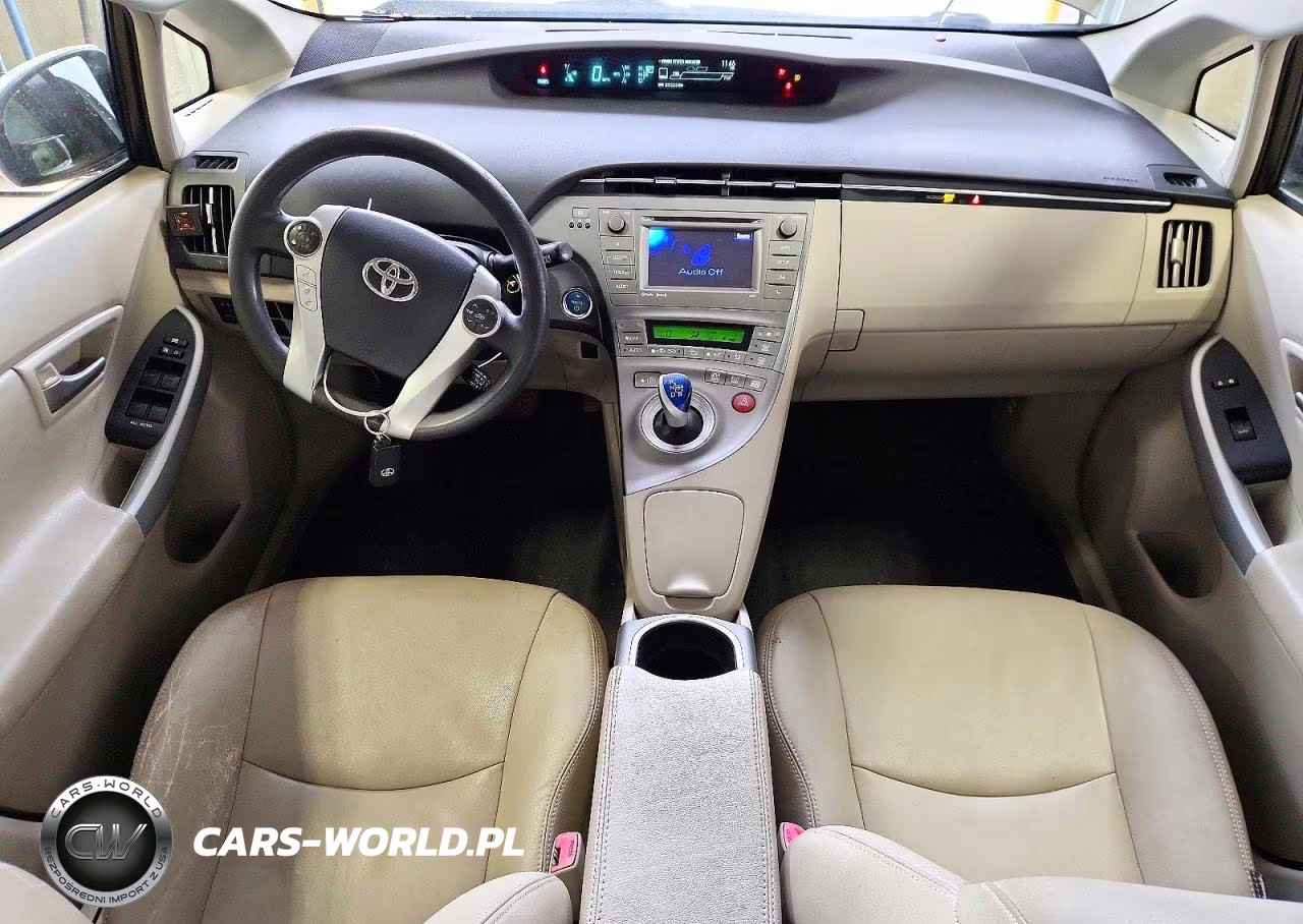 2013 Toyota Prius Three VIN:JTDKN3DUXD1642878 - 8