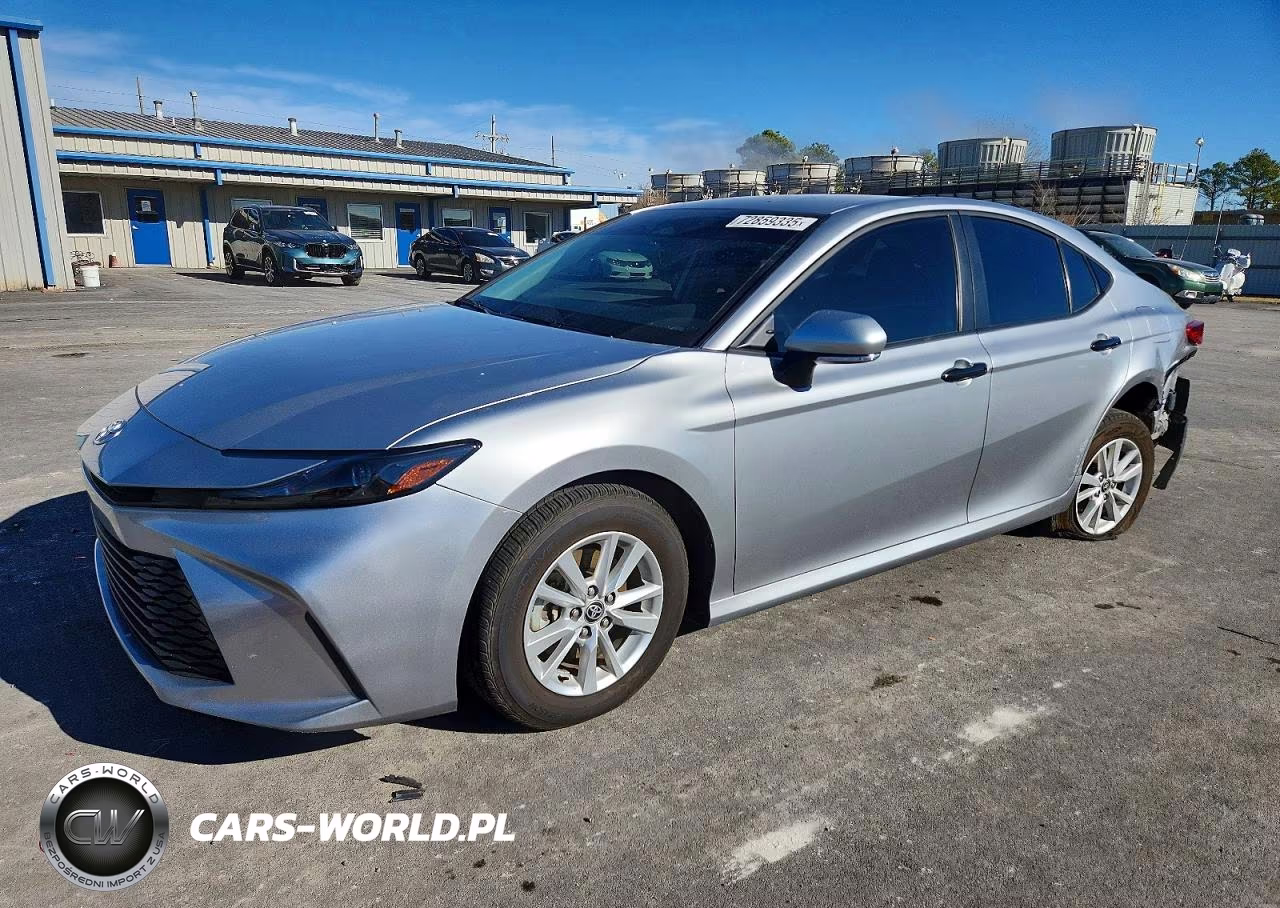 2025 Toyota Camry Le