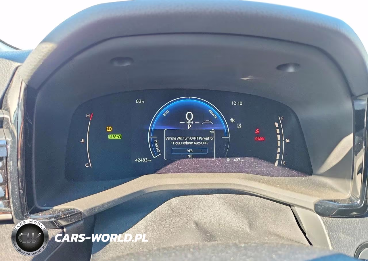 2025 Toyota Camry Le VIN:4T1DAACK8SU502926 - 9