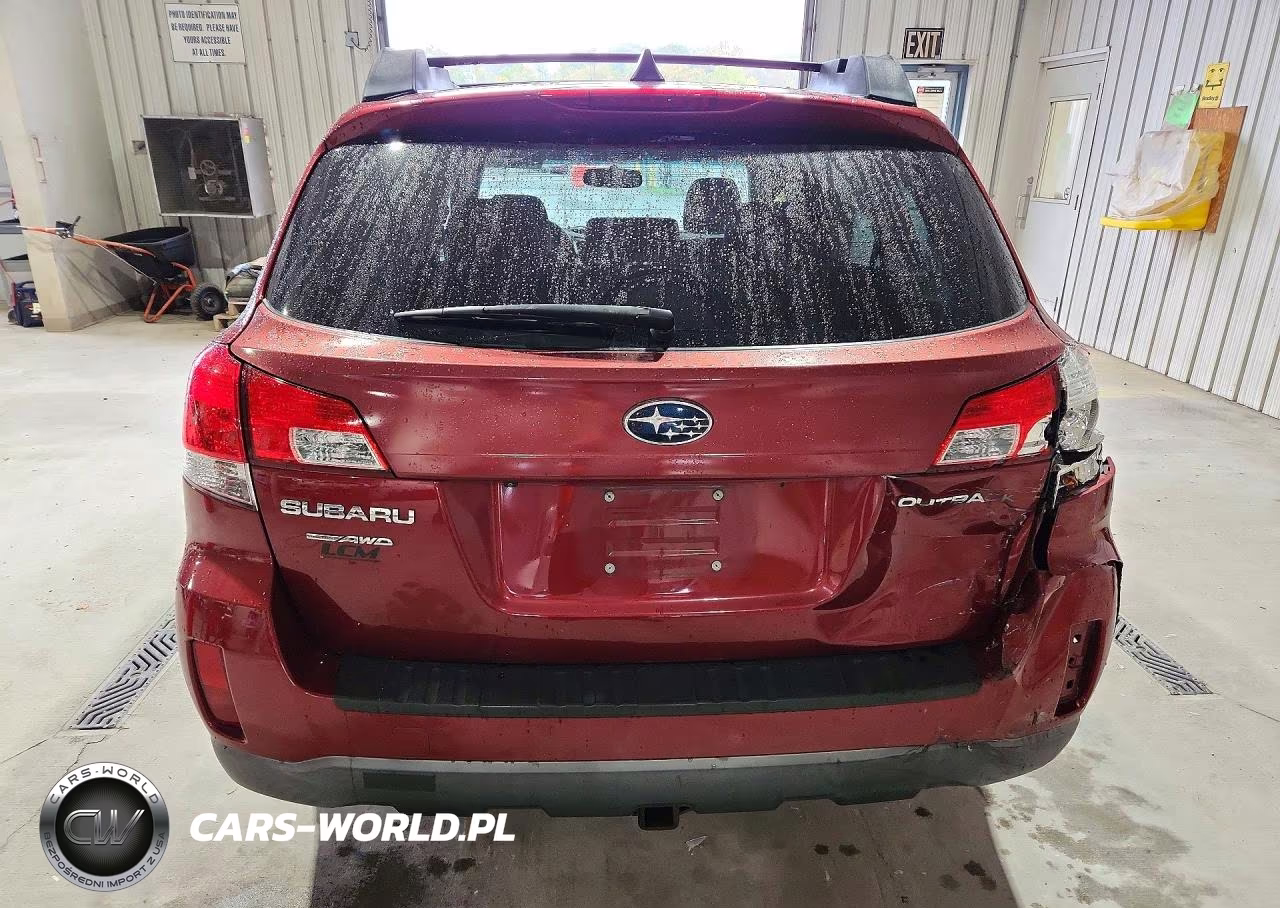 2013 Subaru Outback 2.5I Premium VIN:4S4BRCGCXD3323696 - 6