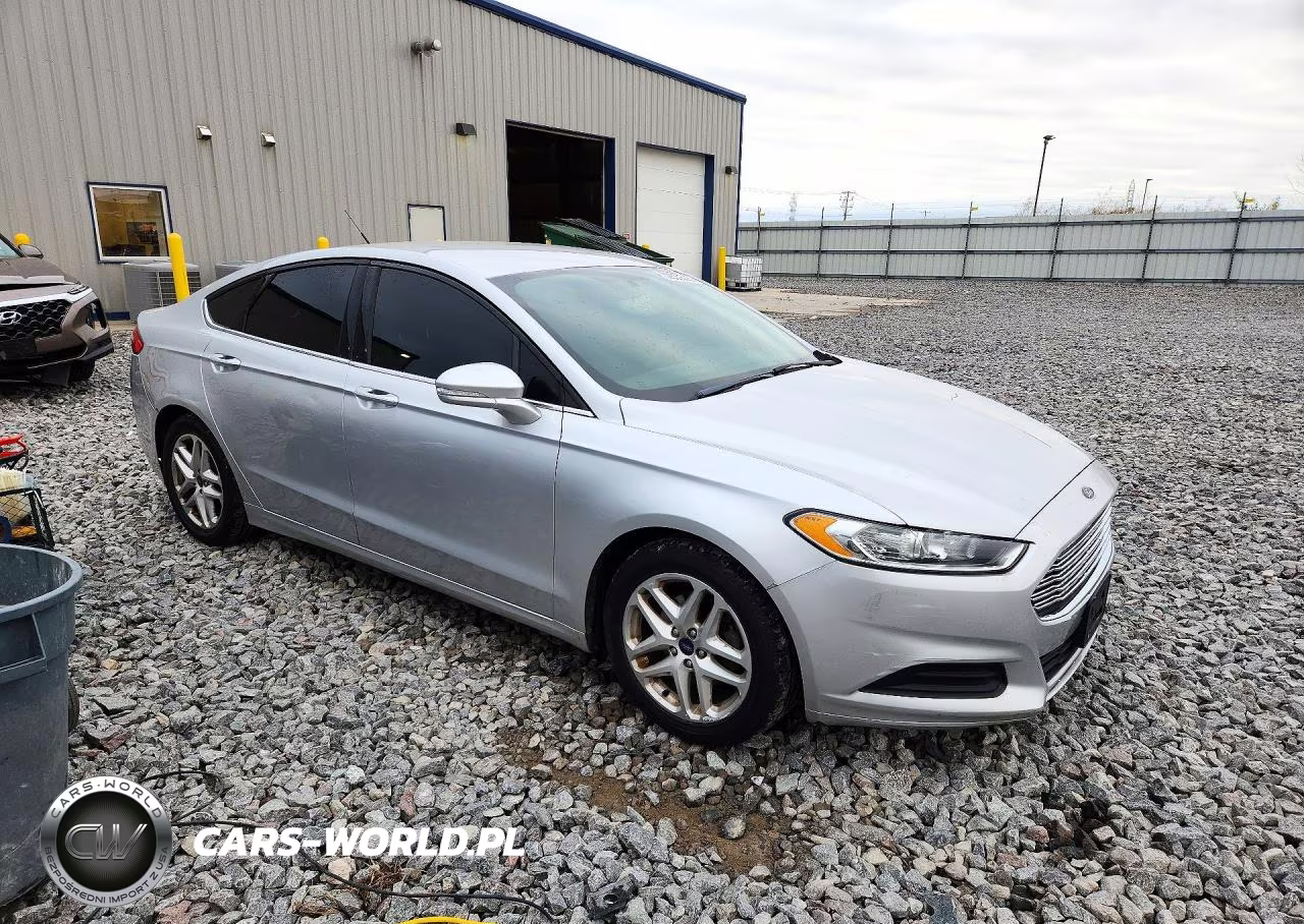 2015 Ford Fusion Se VIN:3FA6P0HDXFR220905 - 4