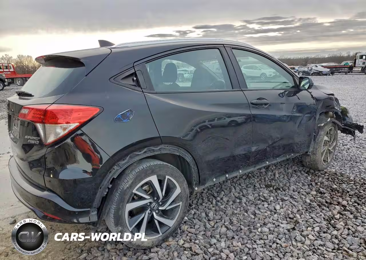 2019 Honda Hr-V Sport VIN:3CZRU6H17KG702126 - 3