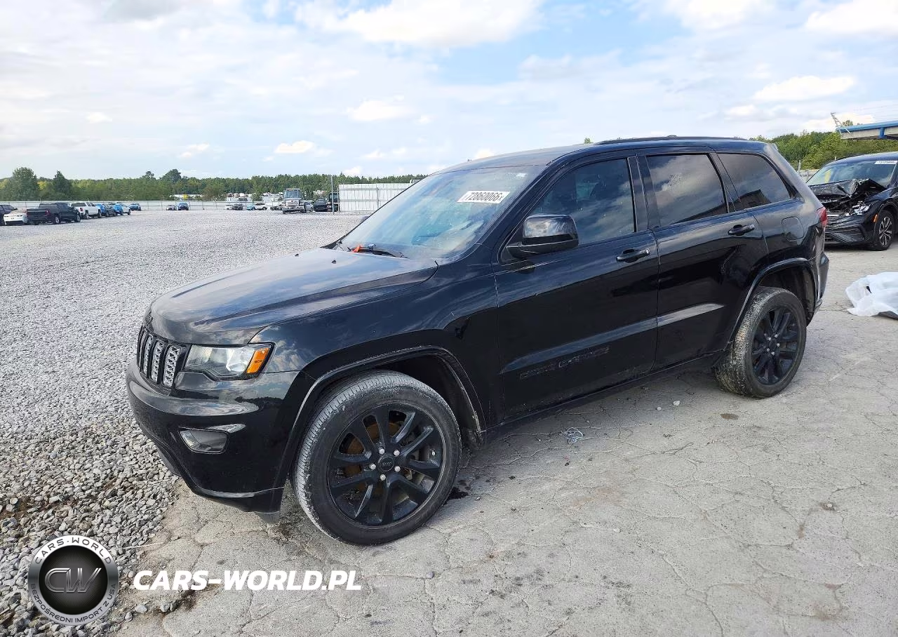 2020 Jeep Grand Cherokee Laredo