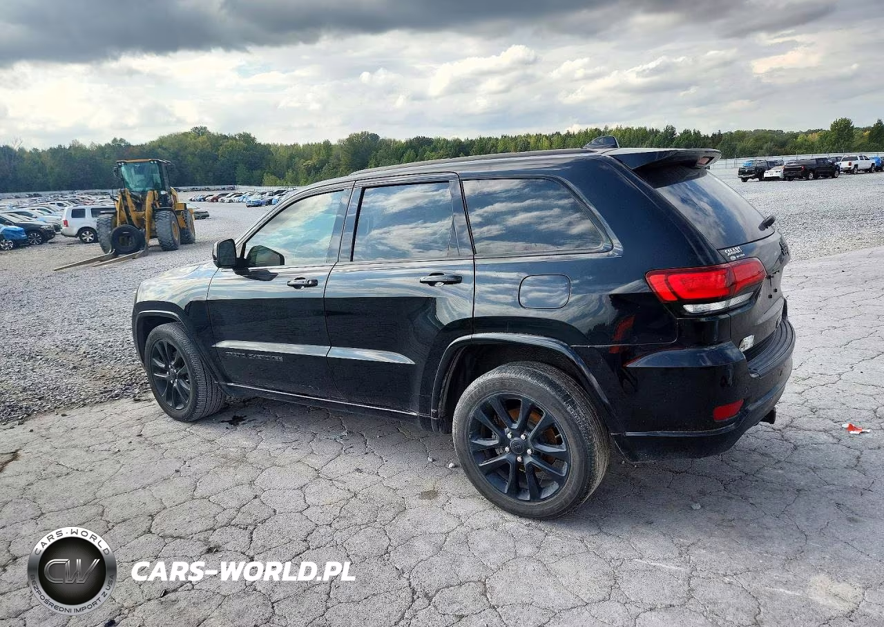 2020 Jeep Grand Cherokee Laredo VIN:1C4RJEAG8LC392466 - 2