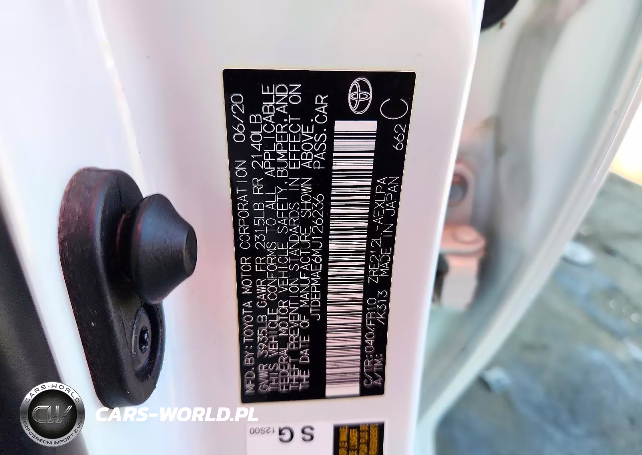 2021 Toyota Corolla Le VIN:JTDEPMAE6MJ126236 - 12