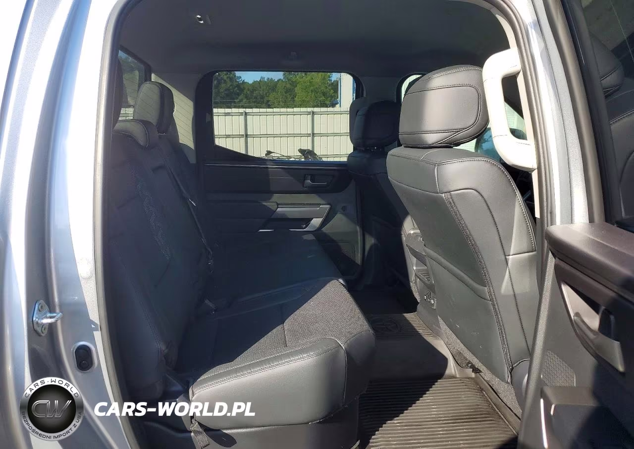 2024 Toyota Tundra Sr5 VIN:5TFLA5DB8RX211776 - 10