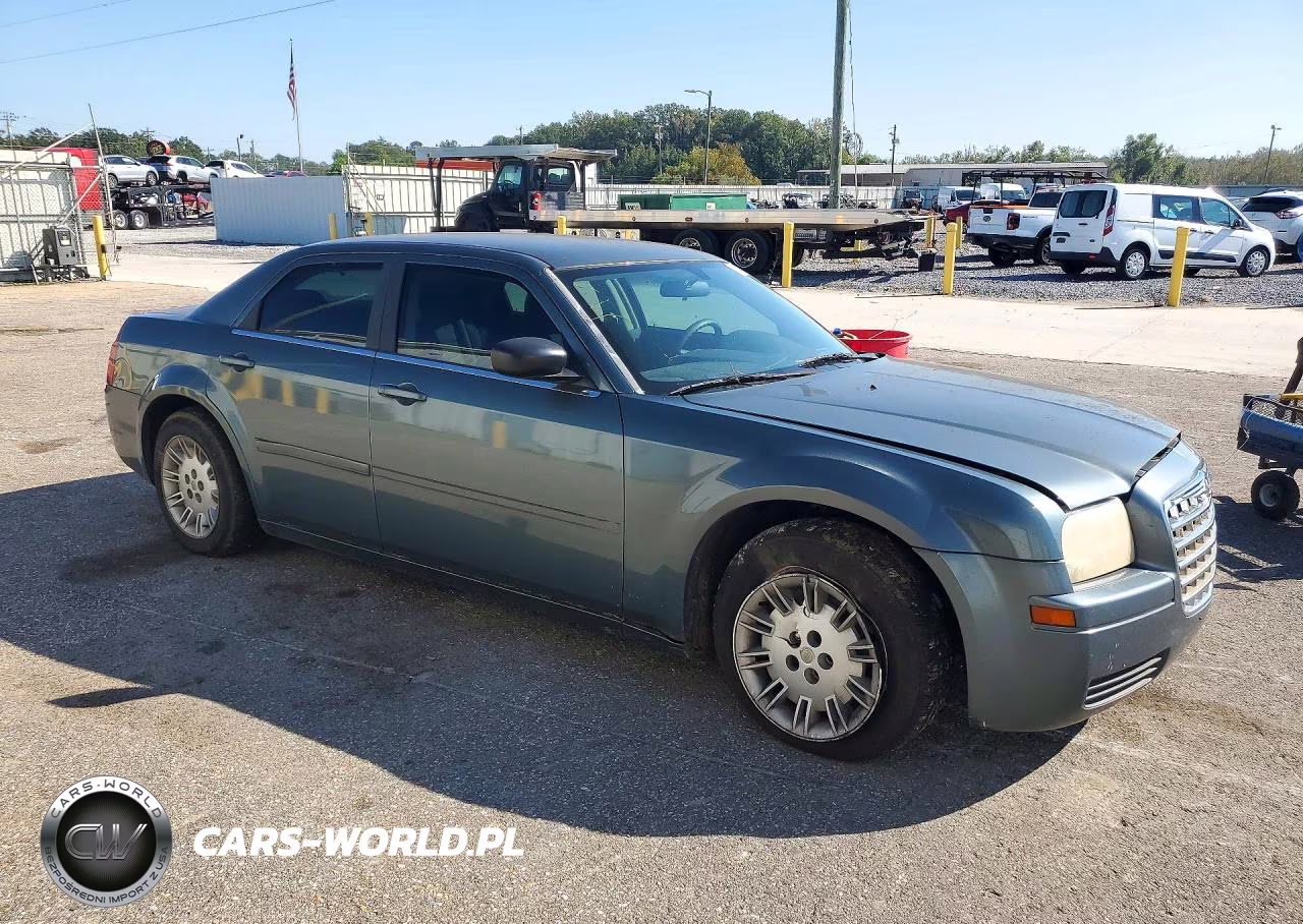 2005 Chrysler 300 VIN:2C3JA43R15H104040 - 4