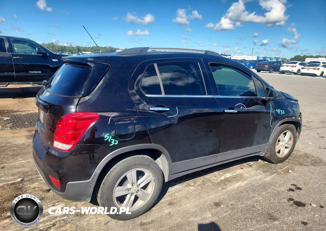 2019 Chevrolet Trax 1Lt VIN:KL7CJLSB2KB859945 - 3