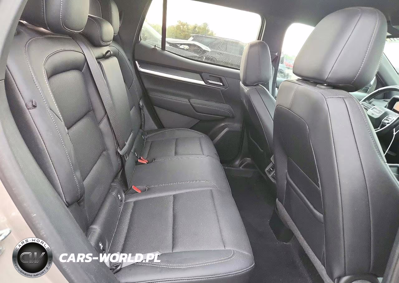 2025 GMC Terrain Elevation VIN:3GKALUEG8SL310089 - 11