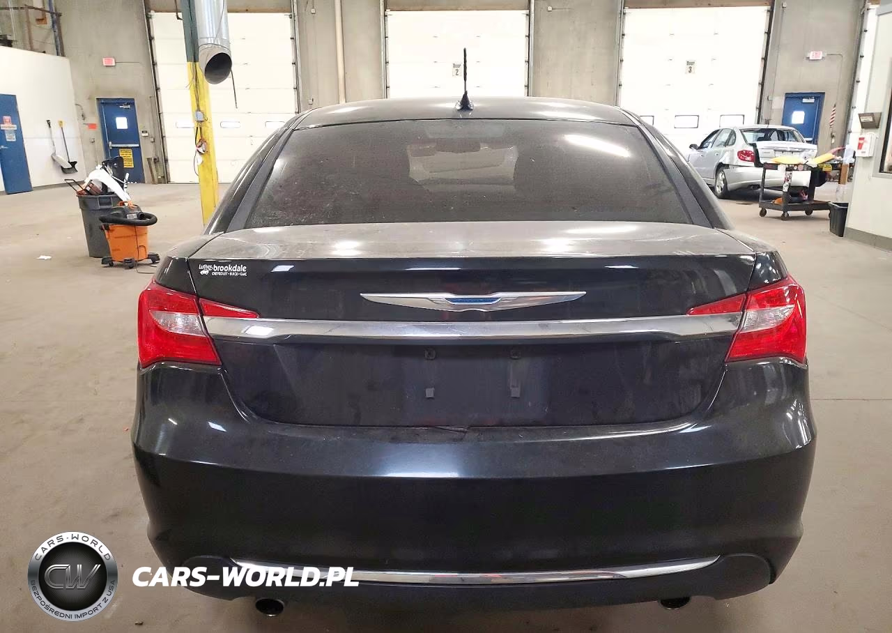 2011 Chrysler 200 Touring VIN:1C3BC1FG6BN549769 - 6
