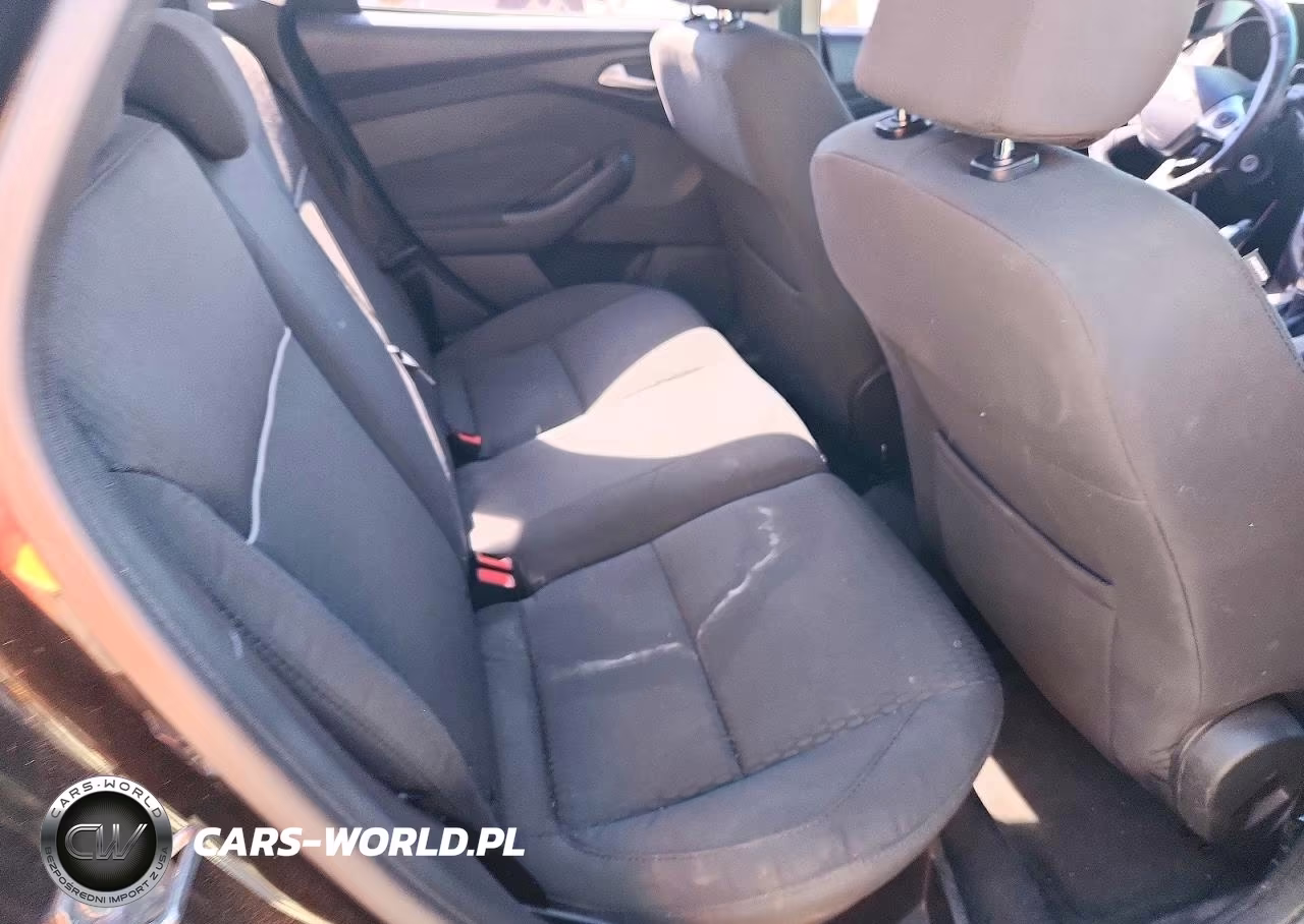 2012 Ford Focus Sel VIN:1FAHP3M20CL464605 - 10