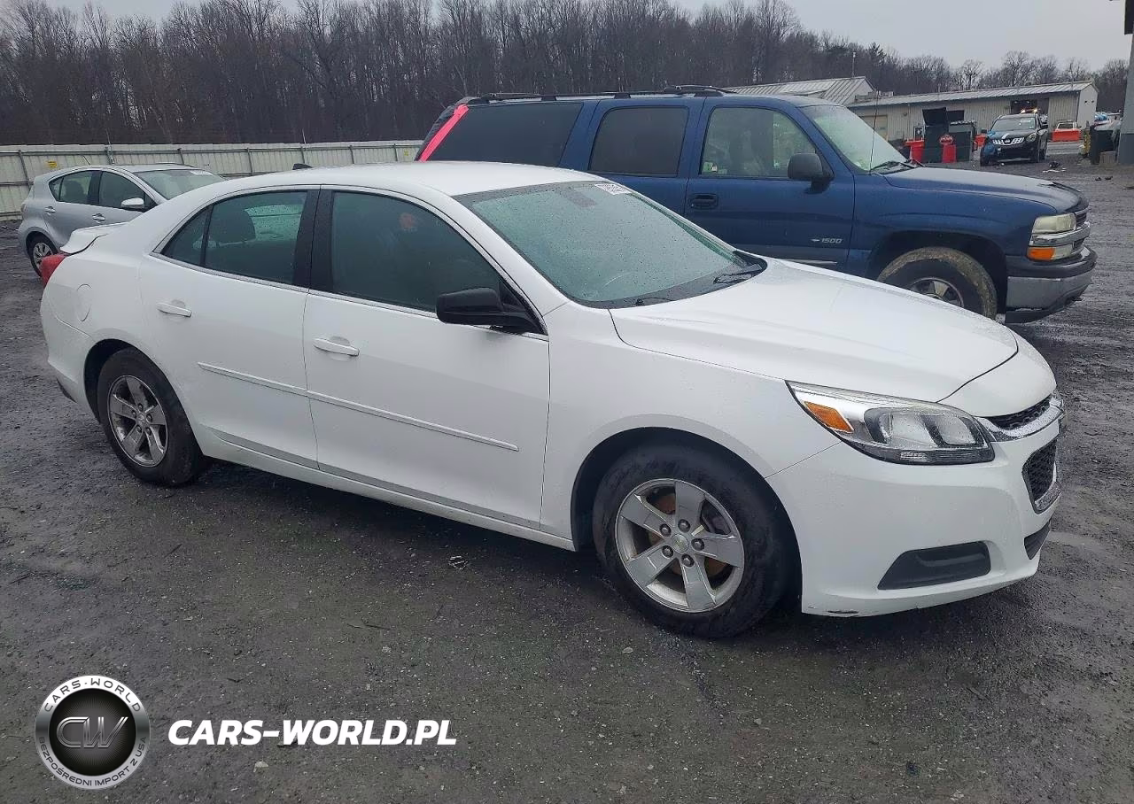 2014 Chevrolet Malibu VIN:1G11B5SL7EF111449 - 4