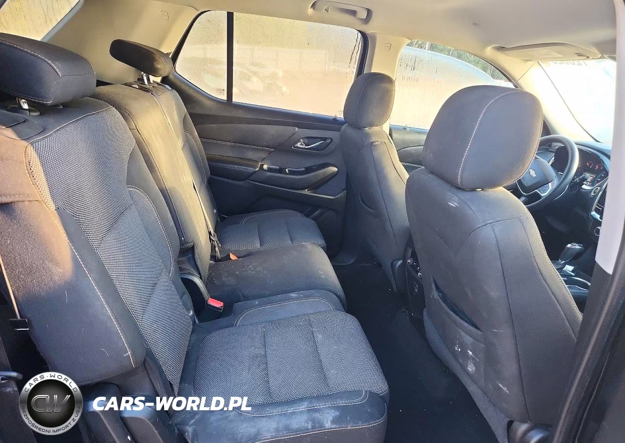 2018 Chevrolet Traverse Ls VIN:1GNERLKW7JJ226408 - 10