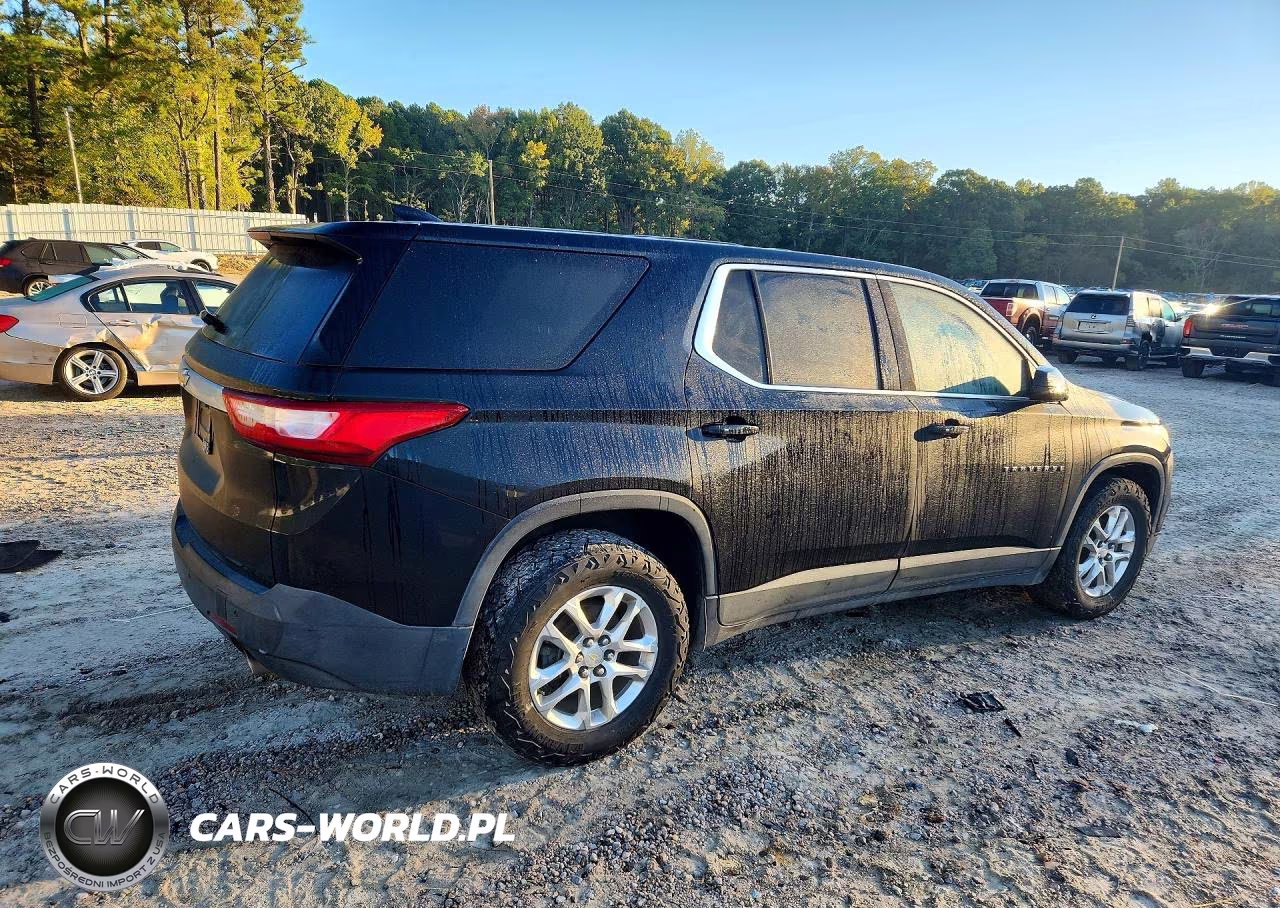 2018 Chevrolet Traverse Ls VIN:1GNERLKW7JJ226408 - 3