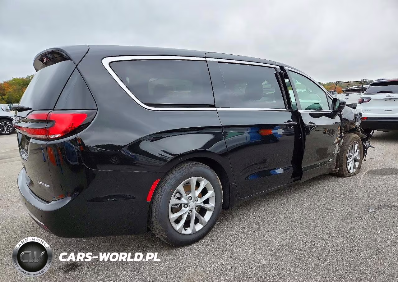2027 Chrysler Pacifica Limited VIN:2C4RC1GG7VR608408 - 3