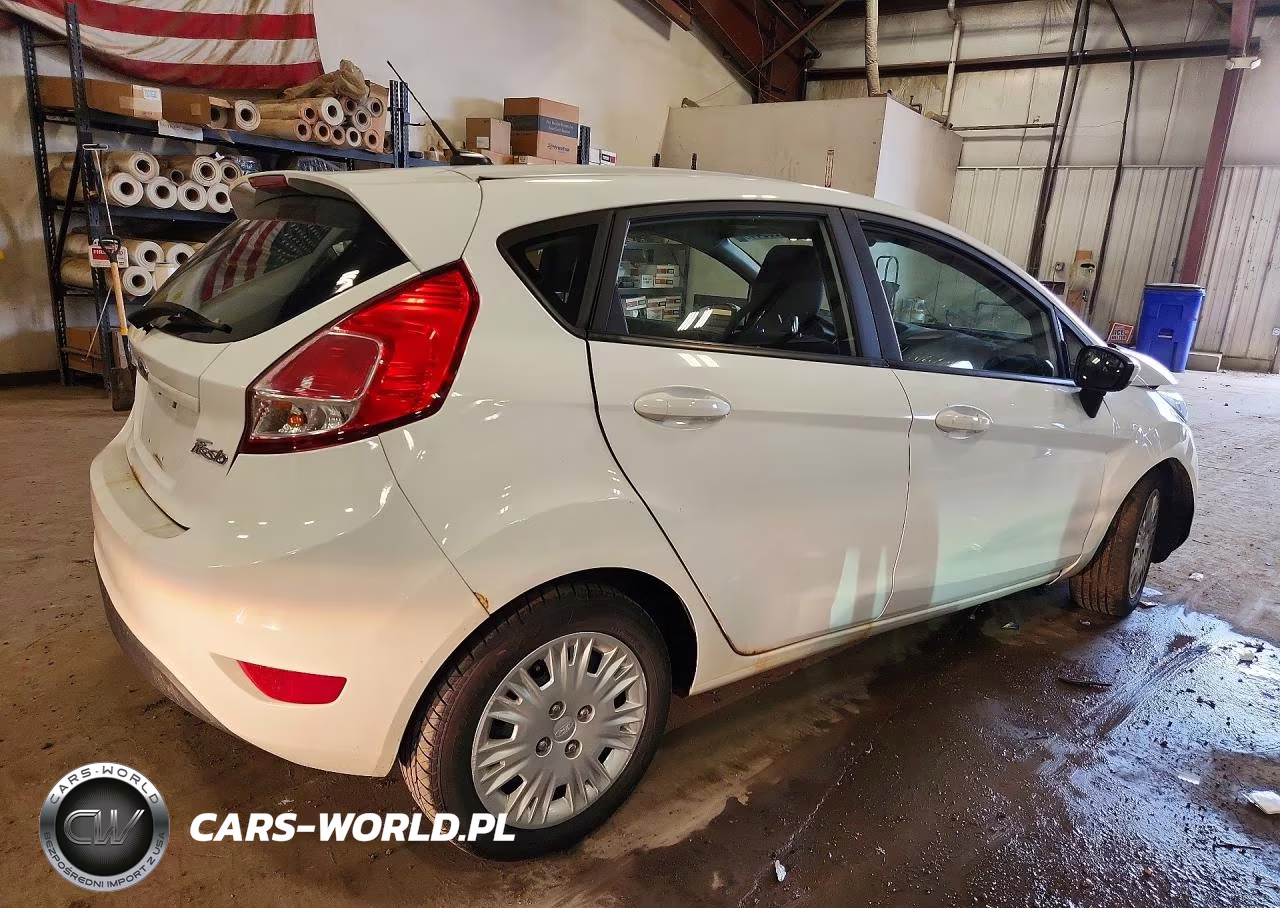 2016 Ford Fiesta S VIN:3FADP4TJ4GM197390 - 3