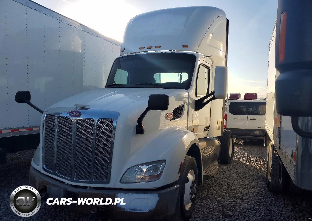 2017 Peterbilt 579 Semi Truck VIN:1XPBA48X5HD429006 - 2