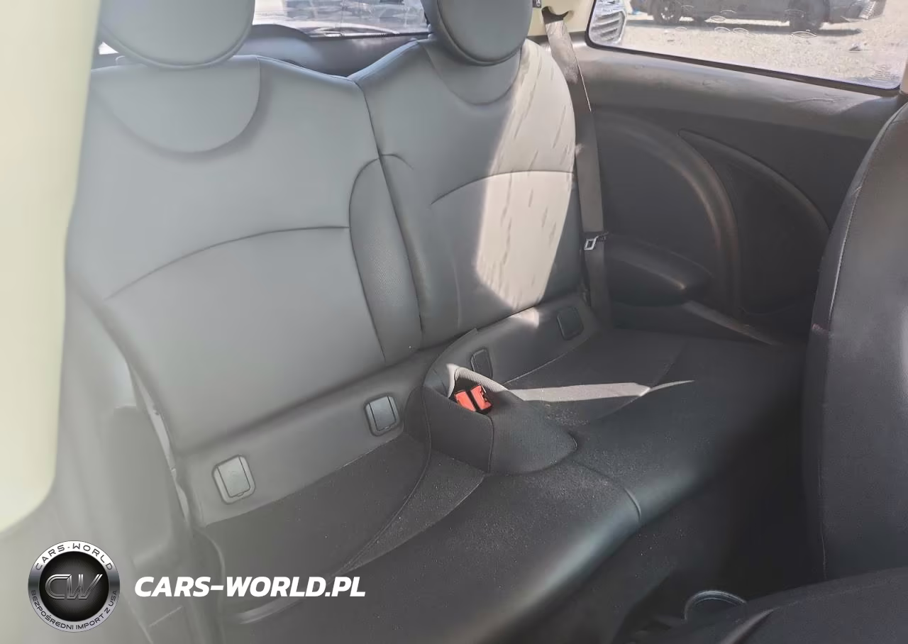 2013 Mini Cooper VIN:WMWSU3C54DT549031 - 10