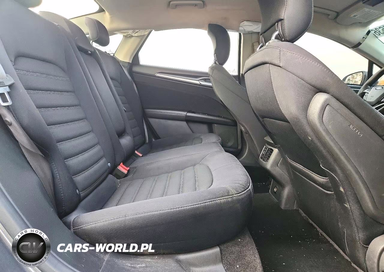 2014 Ford Fusion Se VIN:1FA6P0H79E5373982 - 10