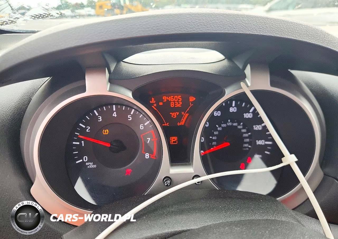 2012 Nissan Juke S VIN:JN8AF5MV8CT108296 - 9