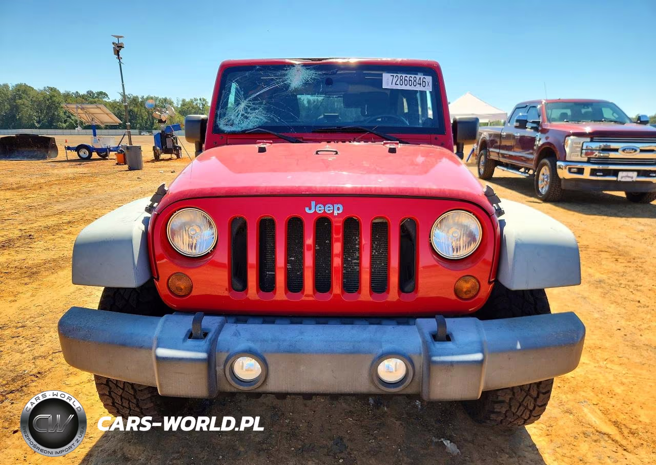 2011 Jeep Wrangler Rubicon VIN:1J4HA6D18BL611461 - 5