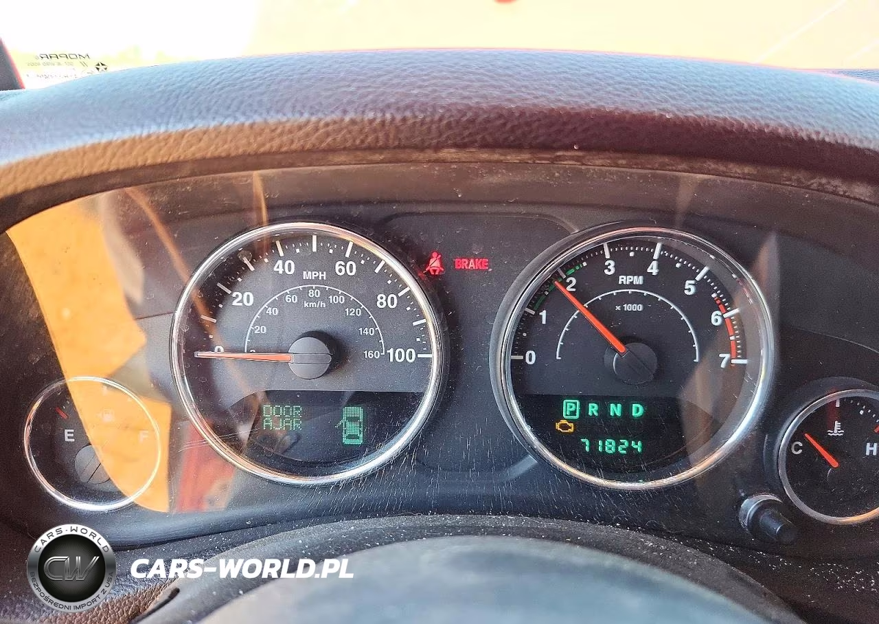 2011 Jeep Wrangler Rubicon VIN:1J4HA6D18BL611461 - 9