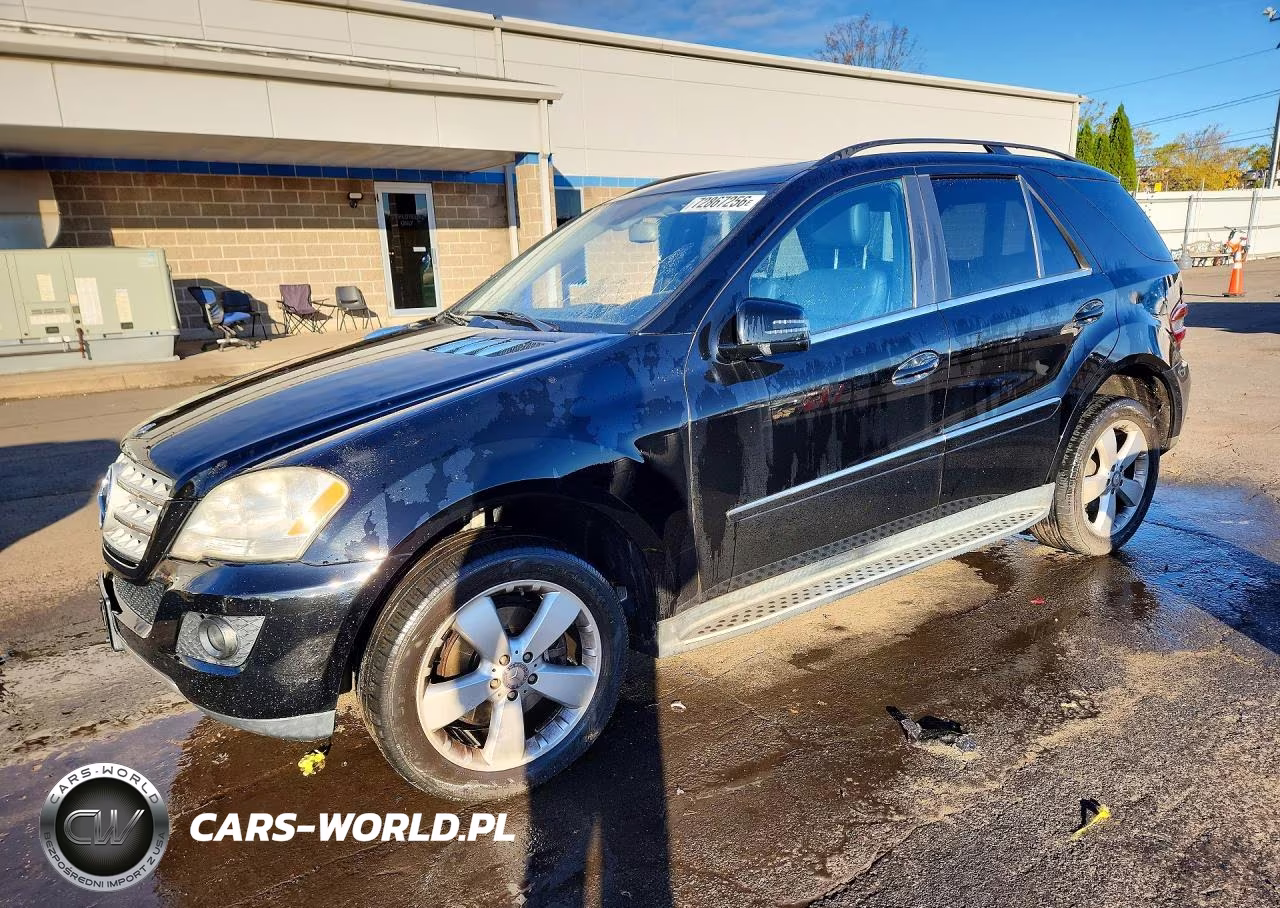 2011 Mercedes-Benz Ml 350 4Matic VIN:4JGBB8GB5BA729709 - 1