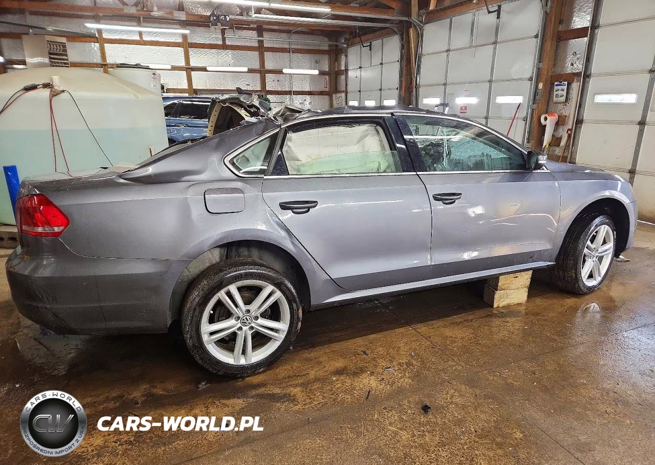 2014 Volkswagen Passat Se VIN:1VWBN7A36EC110761 - 3