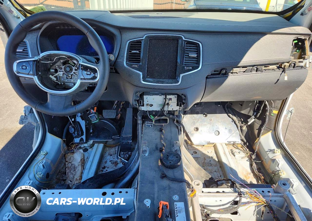 2025 Volvo Xc90 Ultra VIN:YV4H60PF0S1306668 - 8
