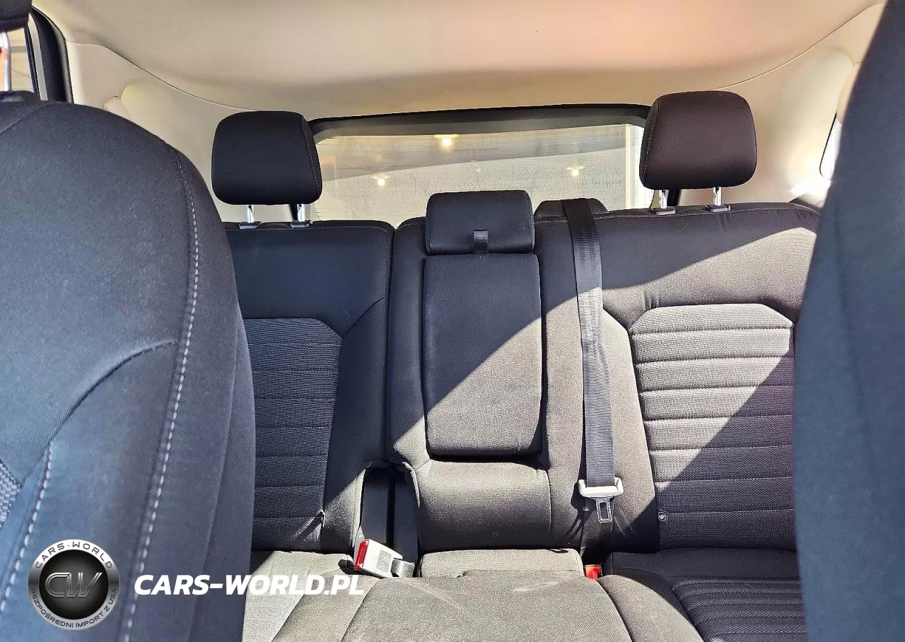2016 Ford Edge Se VIN:2FMPK4G90GBC26564 - 10