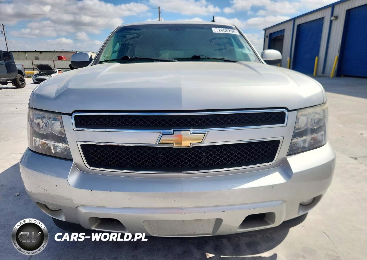 2010 Chevrolet Tahoe C1500 Lt VIN:1GNUCBE09AR117691 - 5