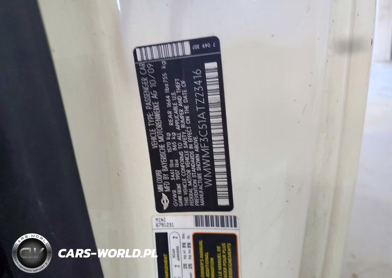 2010 Mini Cooper VIN:WMWMF3C51ATZ23416 - 12