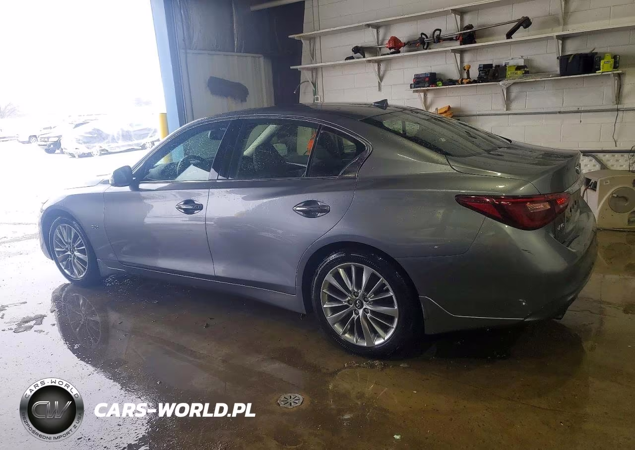 2018 Infiniti Q50 Luxe VIN:JN1EV7AR6JM438080 - 2