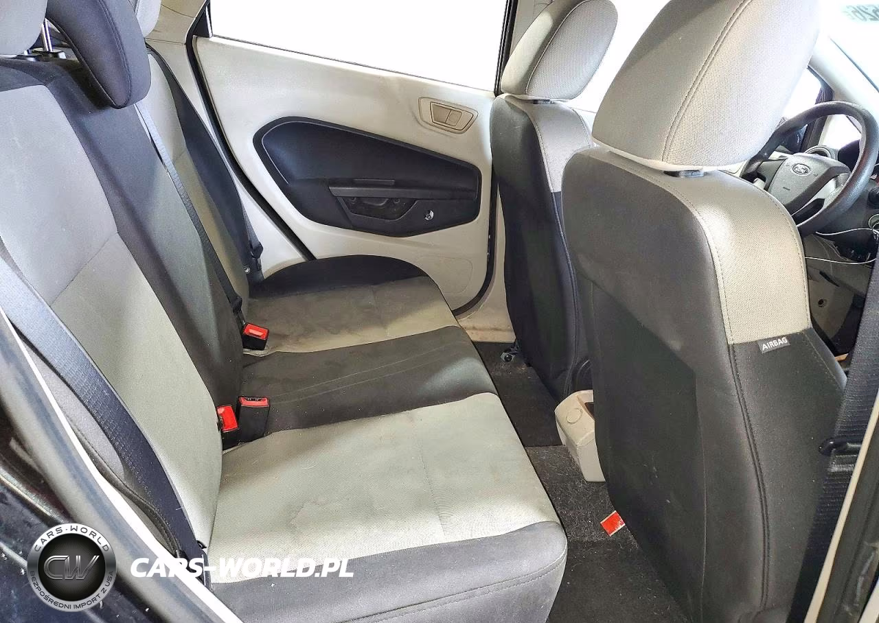 2011 Ford Fiesta S VIN:3FADP4AJXBM204760 - 10