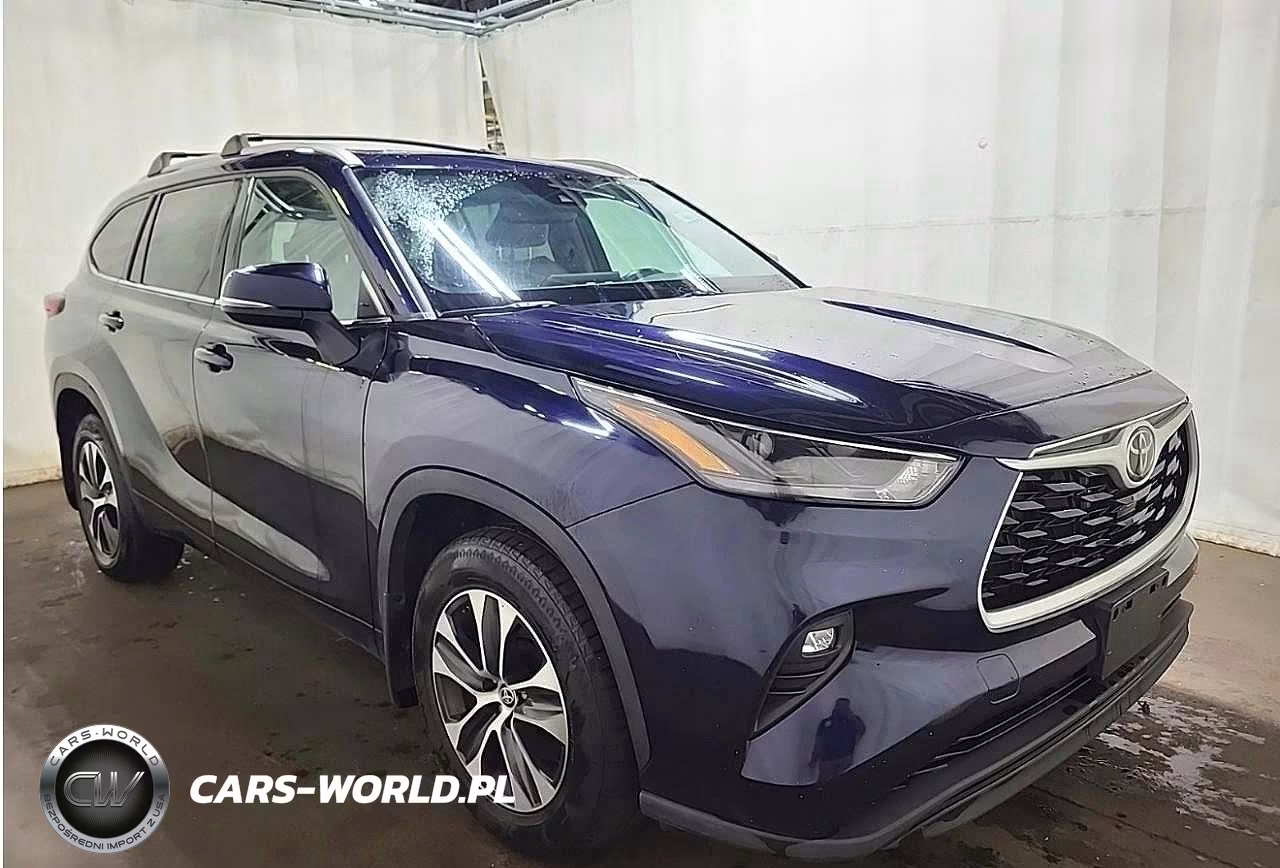 2022 Toyota Highlander Xle VIN:5TDGZRBHXNS564772 - 1