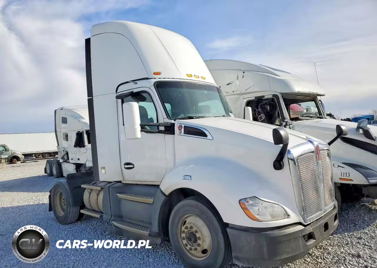 2019 Kenworth T680 Semi Truck