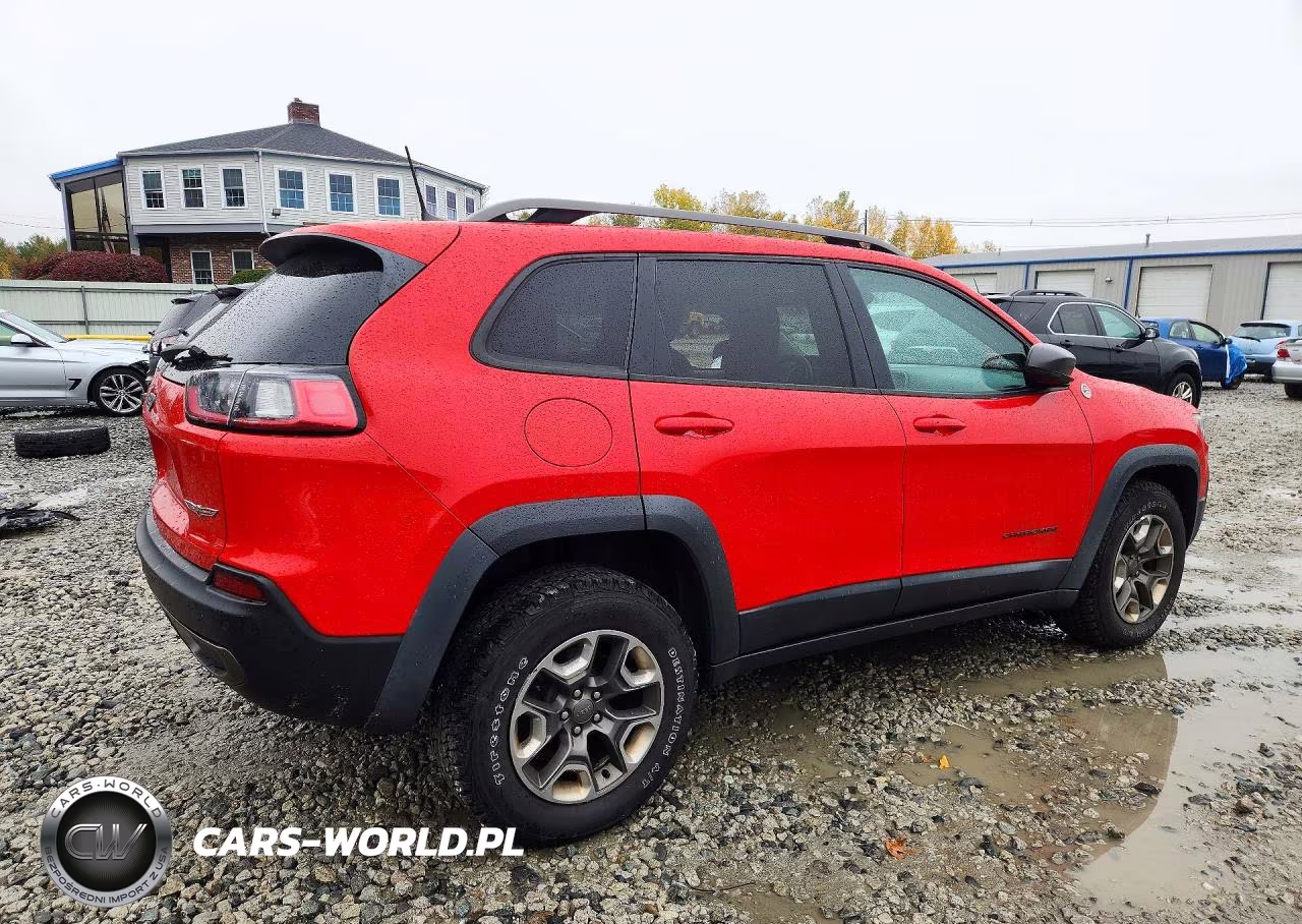 2019 Jeep Cherokee Trailhawk VIN:1C4PJMBX0KD314580 - 3