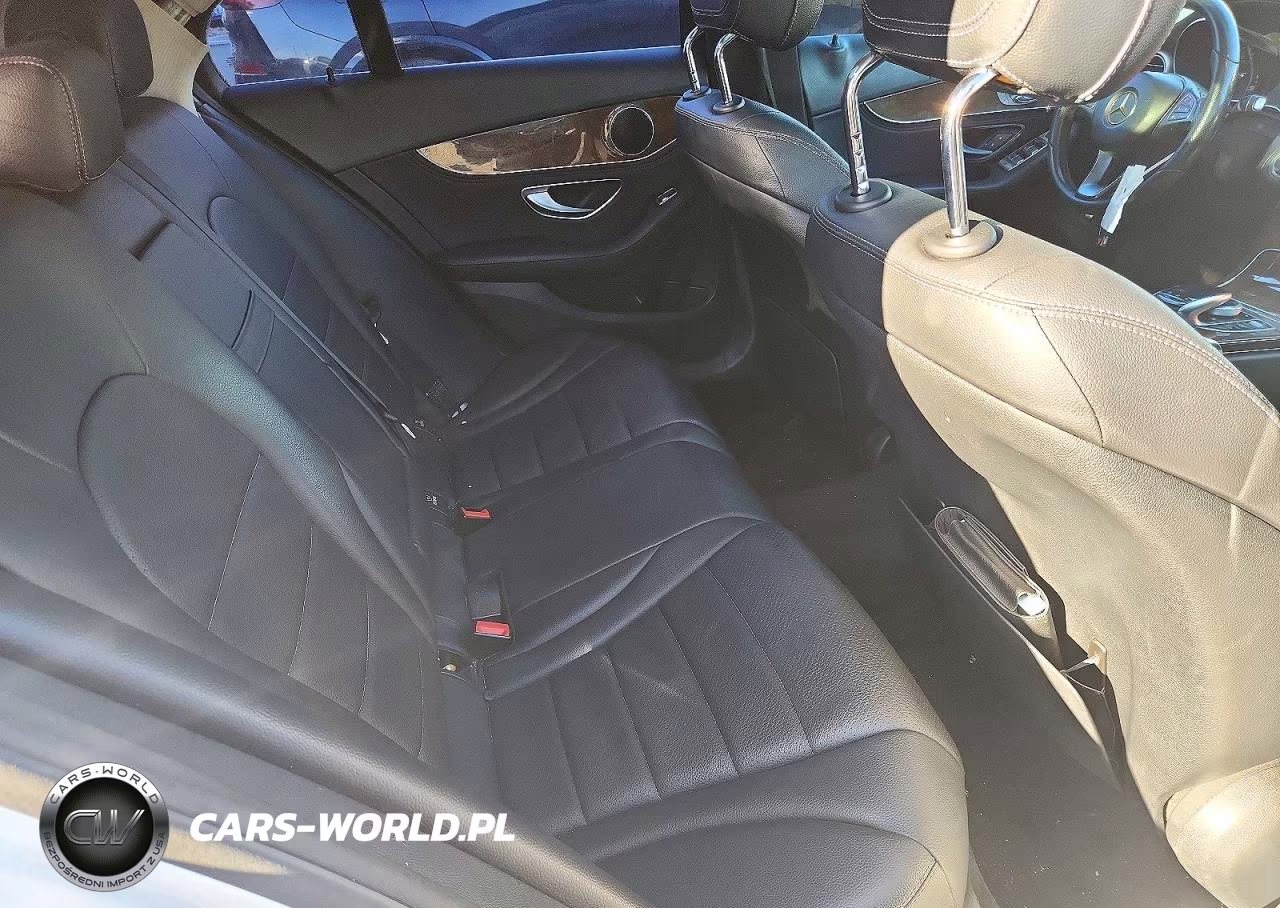 2016 Mercedes-Benz C 300 VIN:55SWF4JB6GU105166 - 10