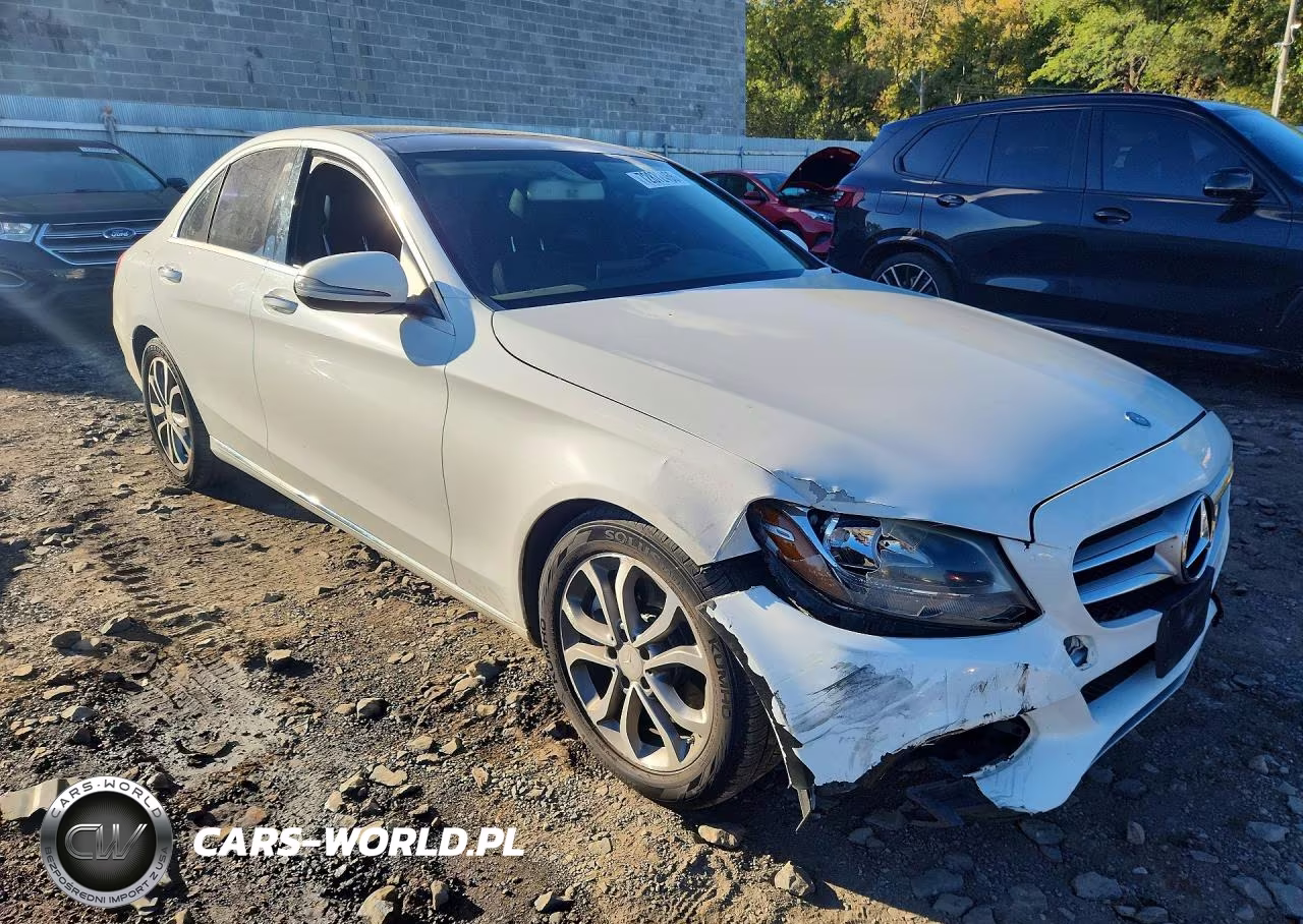 2016 Mercedes-Benz C 300 VIN:55SWF4JB6GU105166 - 4