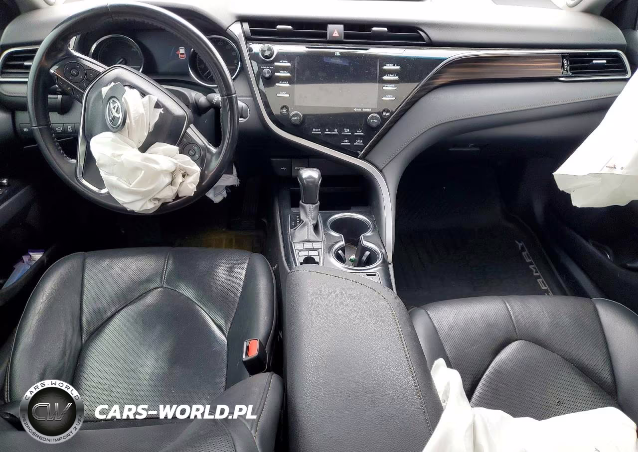 2020 Toyota Camry Xle VIN:4T1F31AK8LU528966 - 8