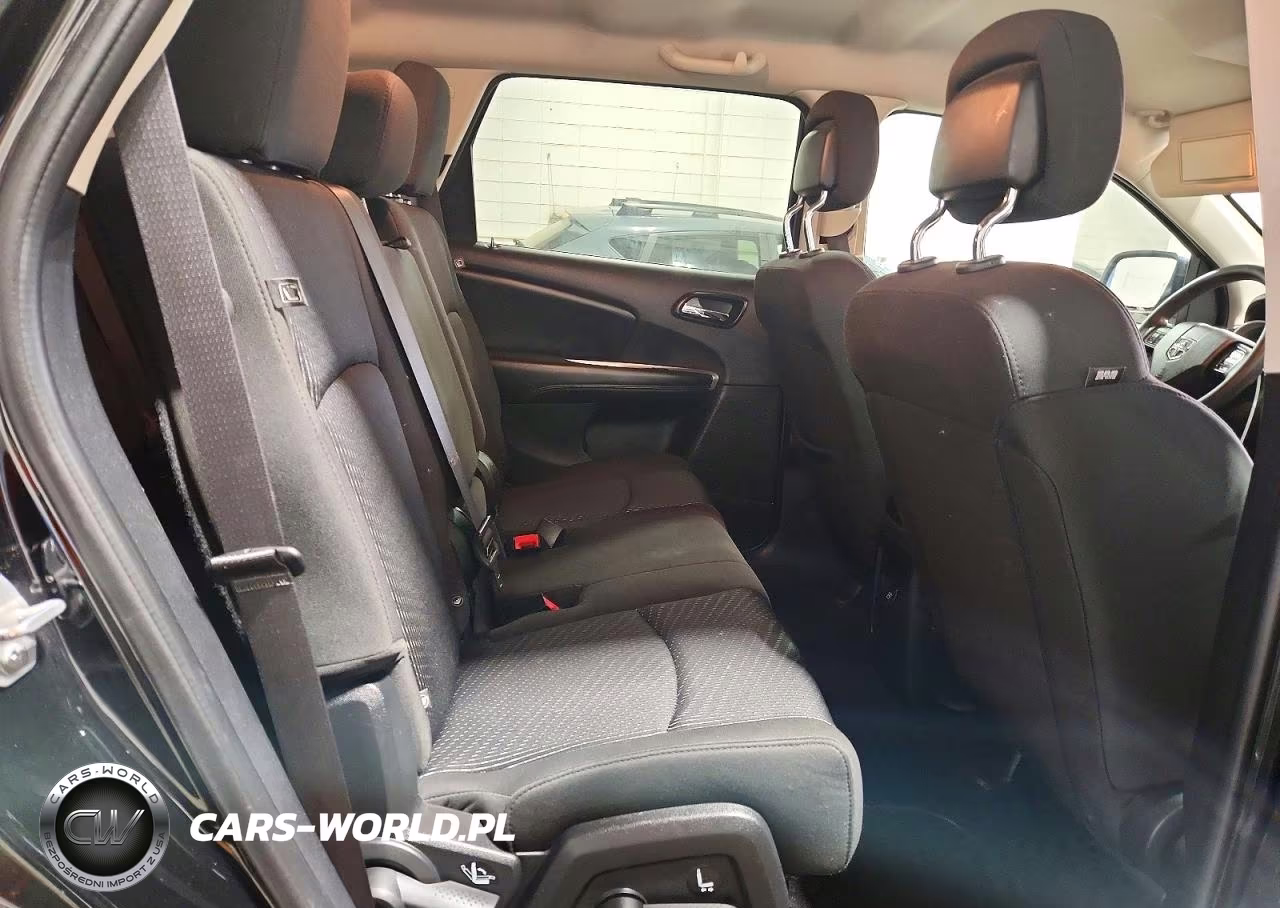 2018 Dodge Journey Se VIN:3C4PDCABXJT218195 - 11