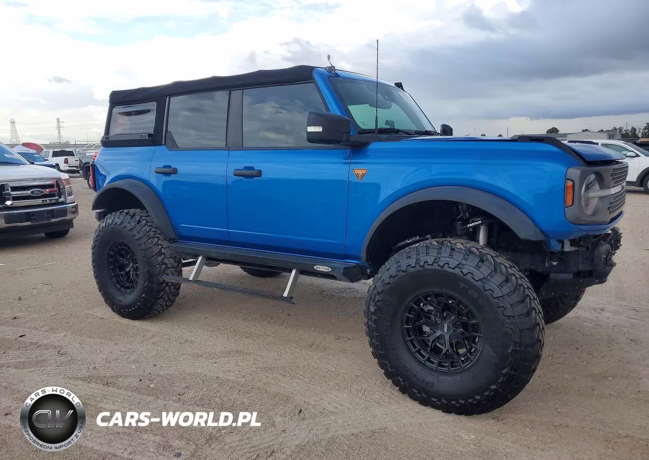 2025 Ford Bronco Badlands VIN:1FMEE9BP4SLA69647 - 4