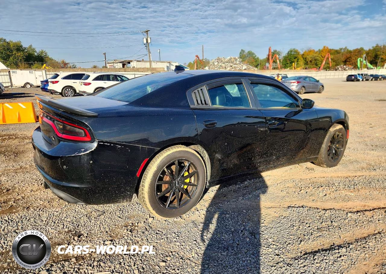 2017 Dodge Charger Sxt VIN:2C3CDXJG1HH557565 - 3