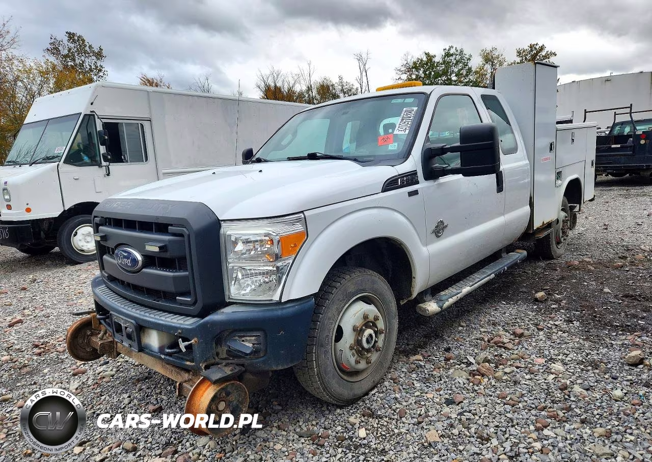 2015 Ford F350 Super Duty – zdjęcie 1 z 13