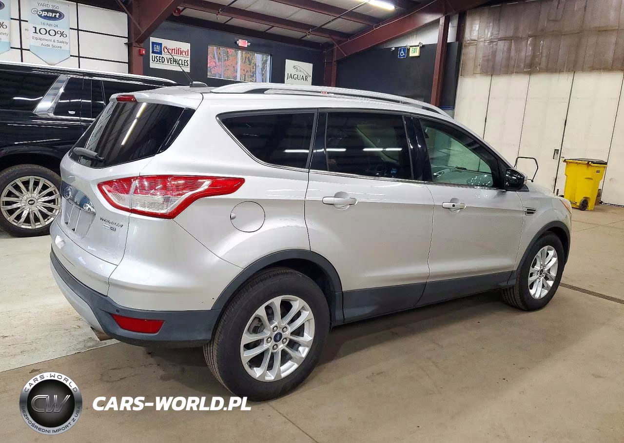 2016 Ford Escape Titanium VIN:1FMCU9JX9GUB42671 - 3